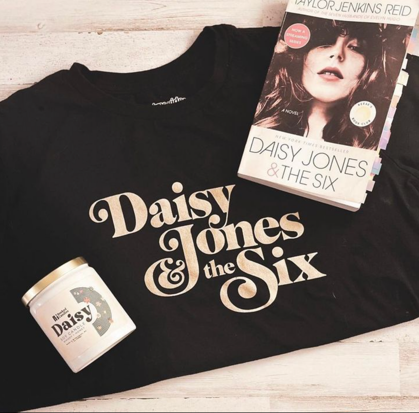 DAISY - 'Daisy Jones & The Six' Inspired Candle